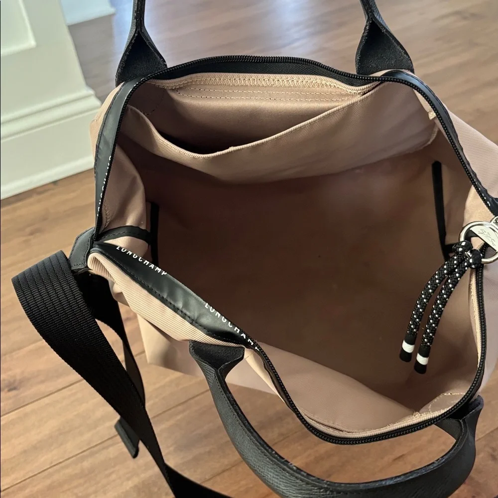 Longchamp medium tote with crossbody strap - Picture 4 of 4